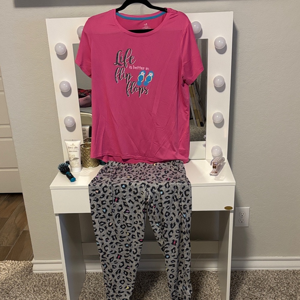 Pink and Gray women’s medium Pajama Set